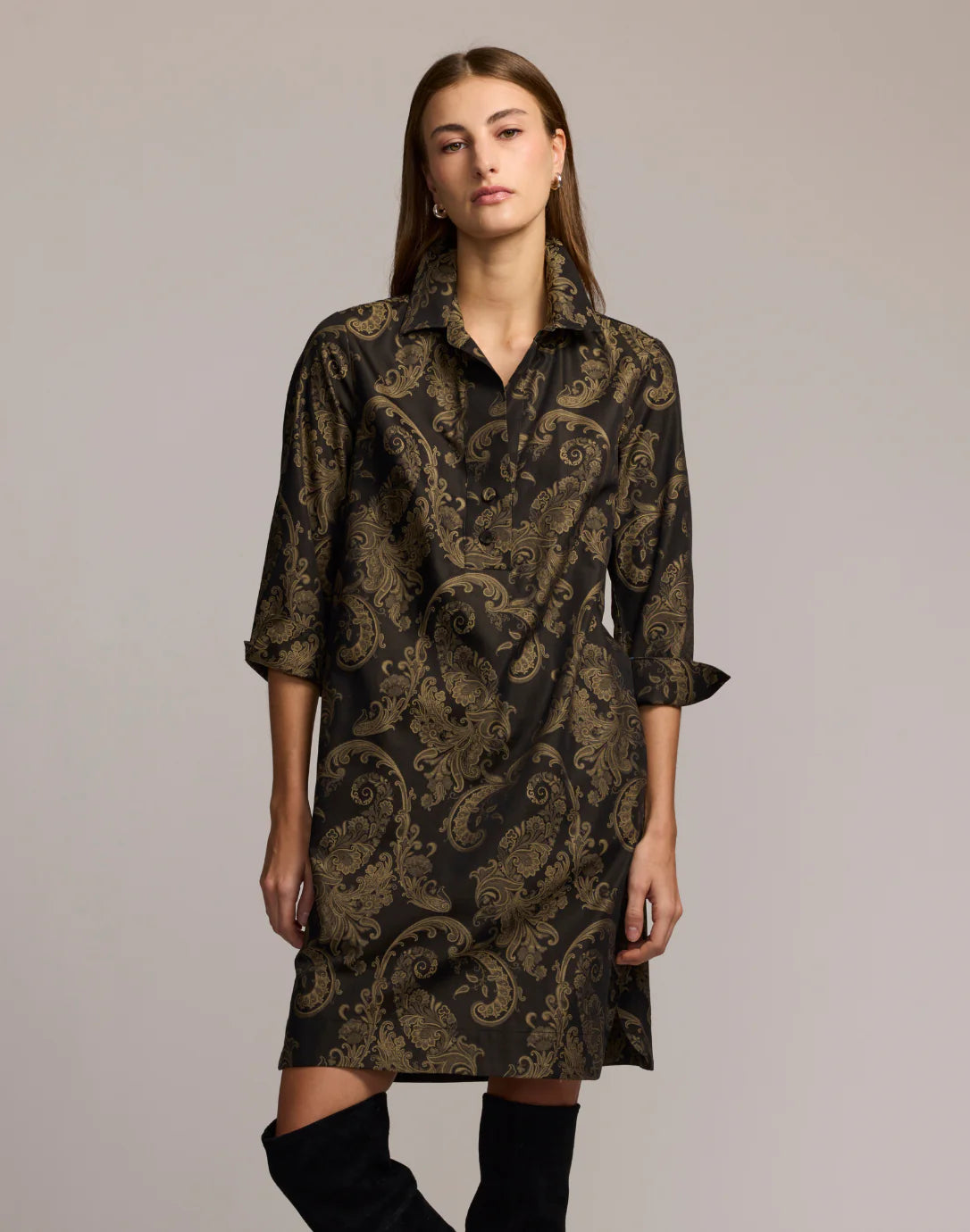 Aileen 3/4 Sleeve Paisley Jacquard Dress in Black/Khaki