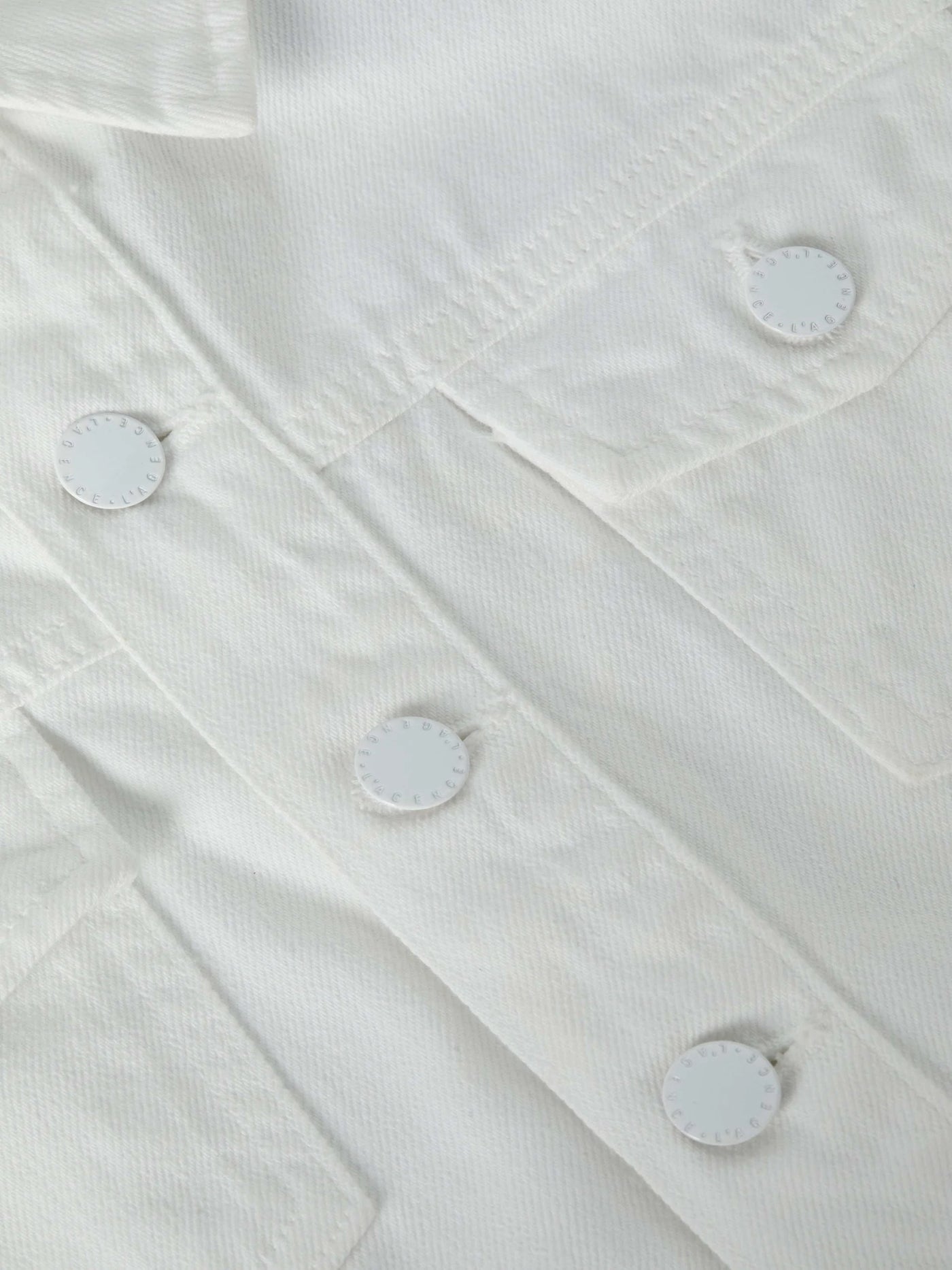 Koda Cropped Denim Jacket in Blanc