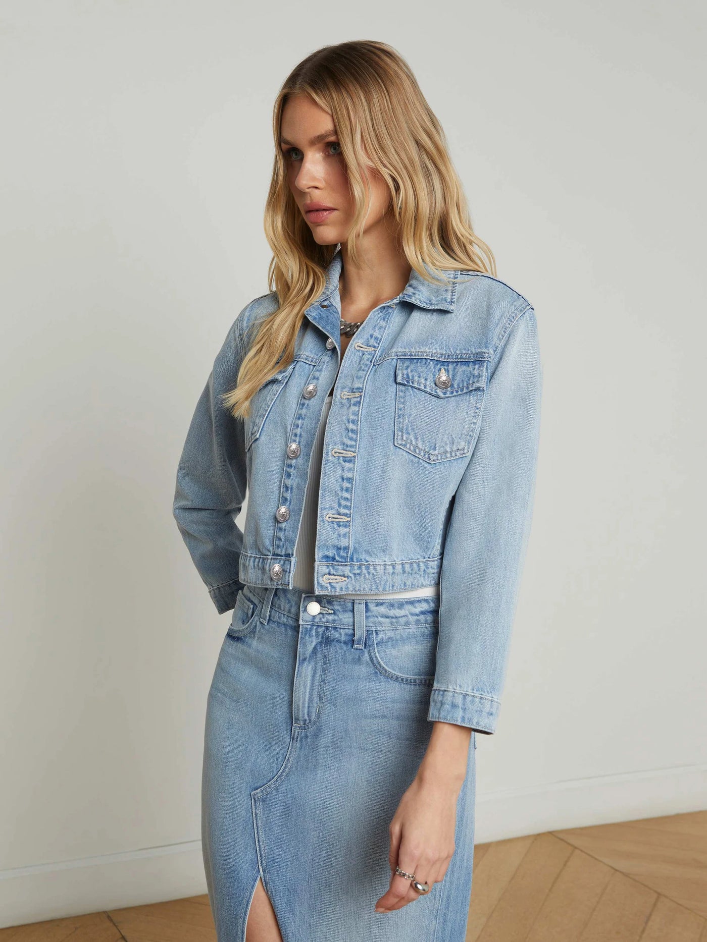 Koda Cropped Denim Jacket in Fontana