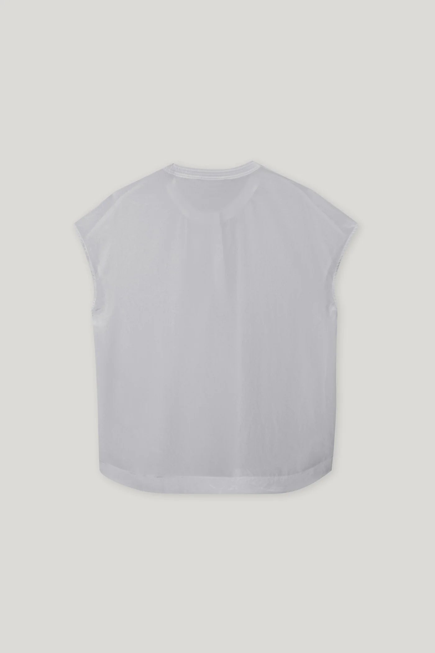 Top w/ Tunic Neckline in Silver Gray
