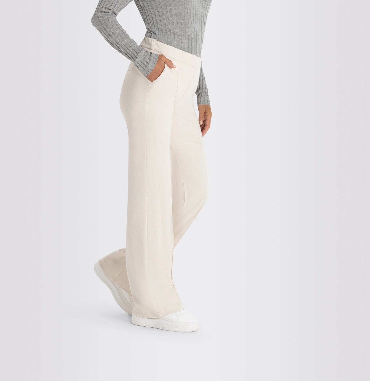 30" Chiara Smart Pant in Vintage White