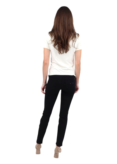 Shakira Free To Move Skinny Jean in Black