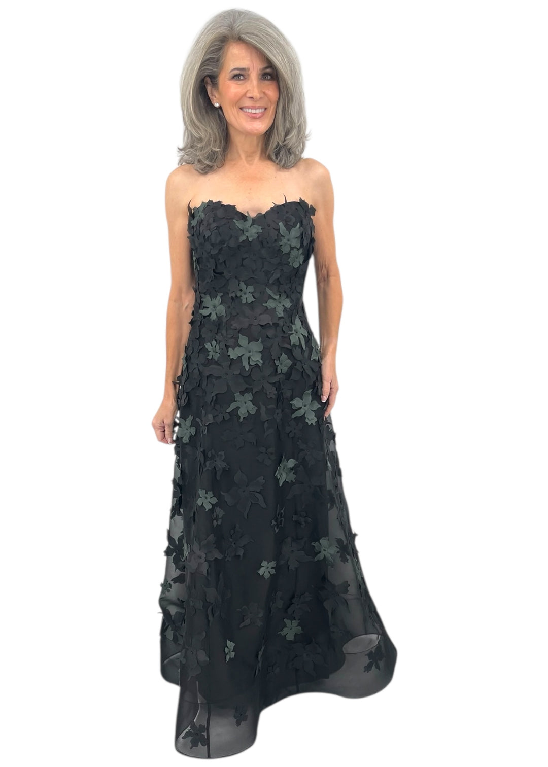 Sweetheart Neck Gown w/ Laser Cut Flowers in Black/Forest Green