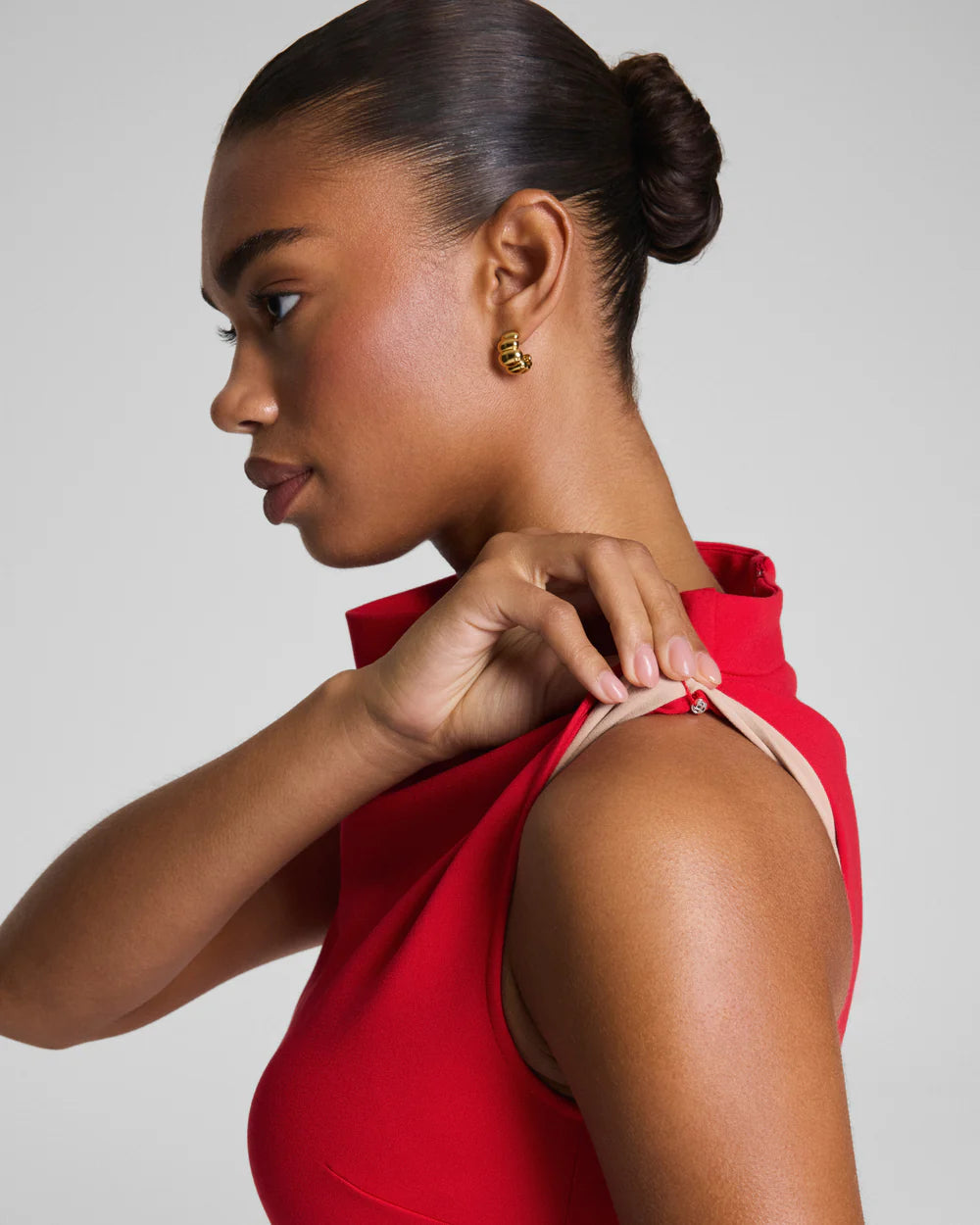 Sleeveless Midi Dress in Spanx Red