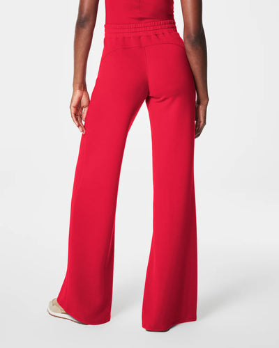 Air Essentials Wide Leg Pant in Spanx Red