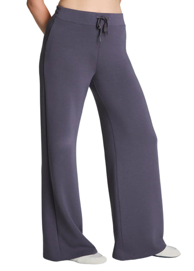 Air Essentials Wide Leg Pant in Storm