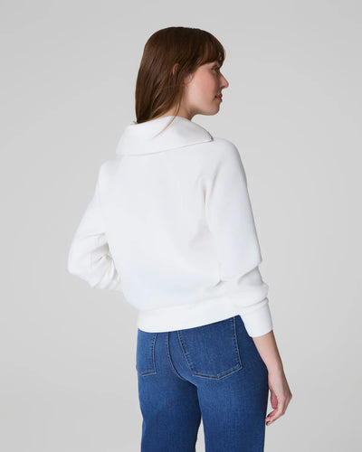 Air Essentials Half Zip in Powder