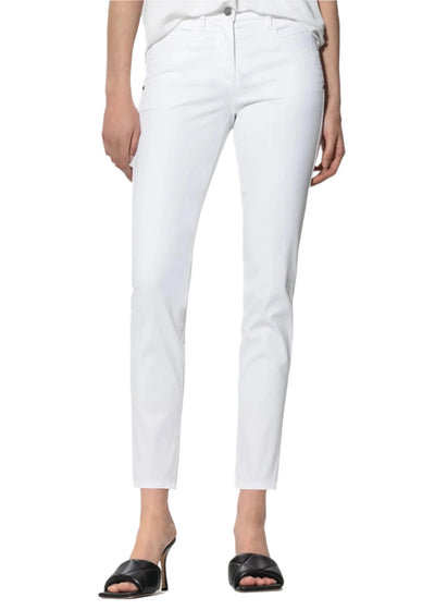 High-Stretch Skinny Jean in White