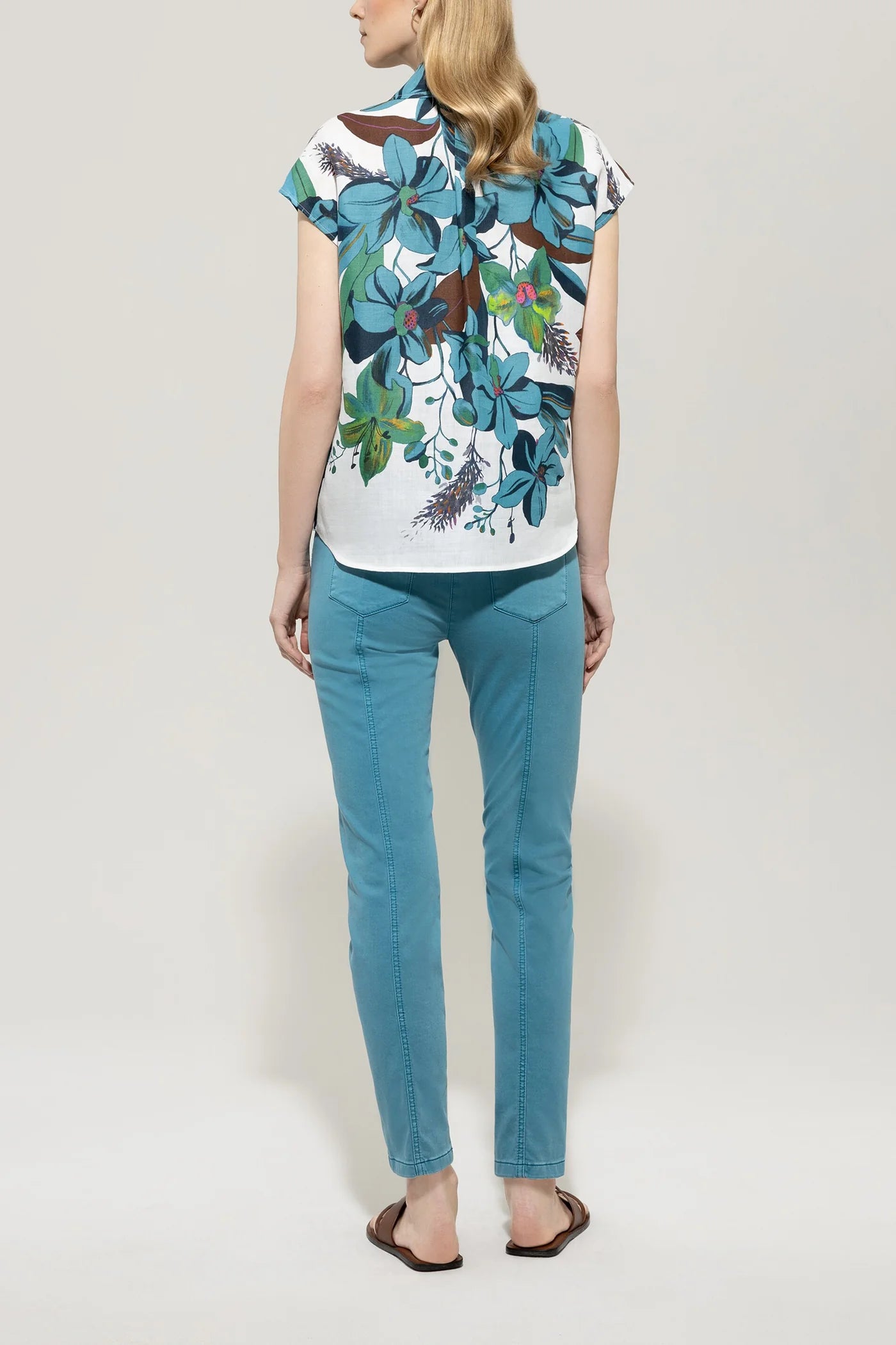 High-Stretch Skinny Denim in Turquoise
