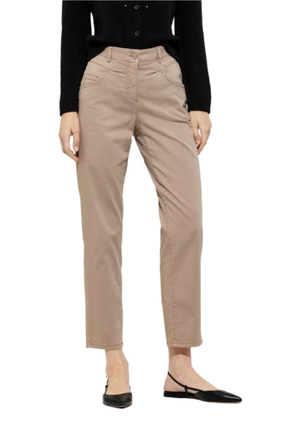 High-Stretch Tapered Denim in Mushroom