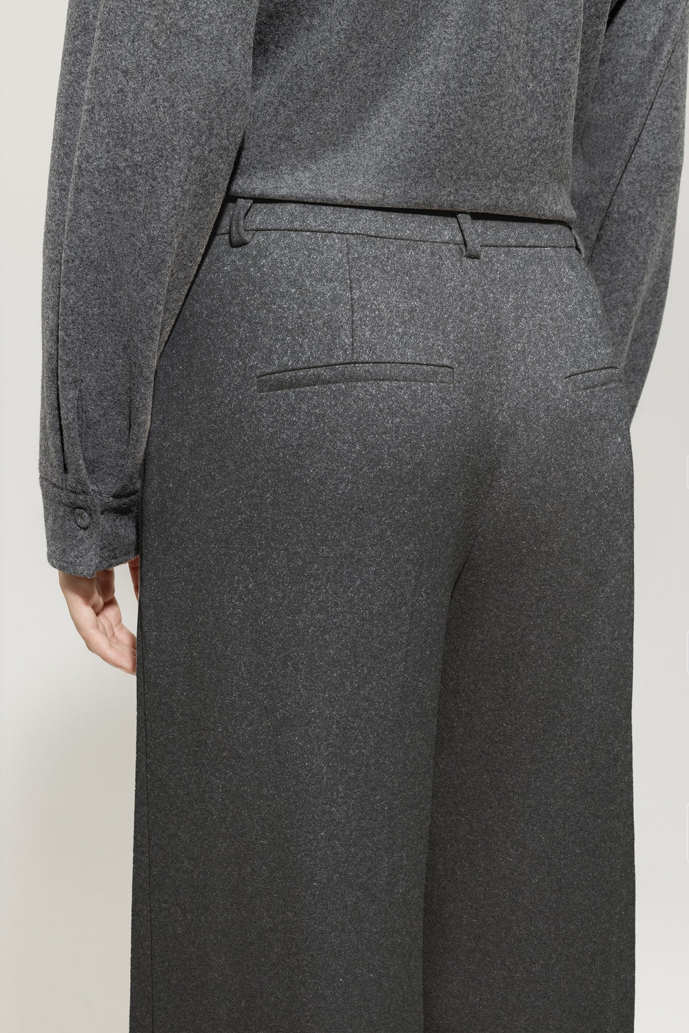 Flannel Wide-Leg Pants in Dark Grey Mélange