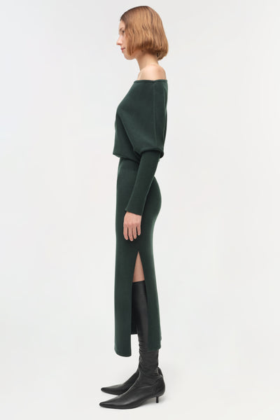Janese Off Shoulder Midi Dress in Emerald