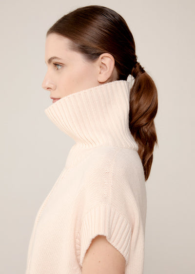 Cable Knit High Neck Top - Peach