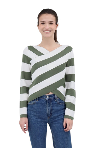 Pullover Top in Green/White