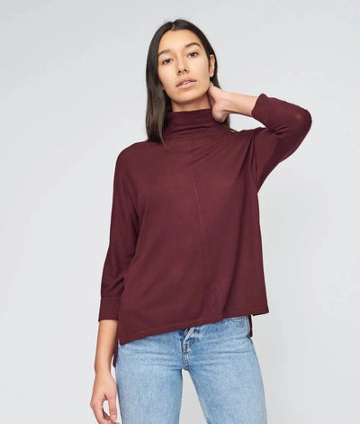 Boxy Turtleneck - Pebble