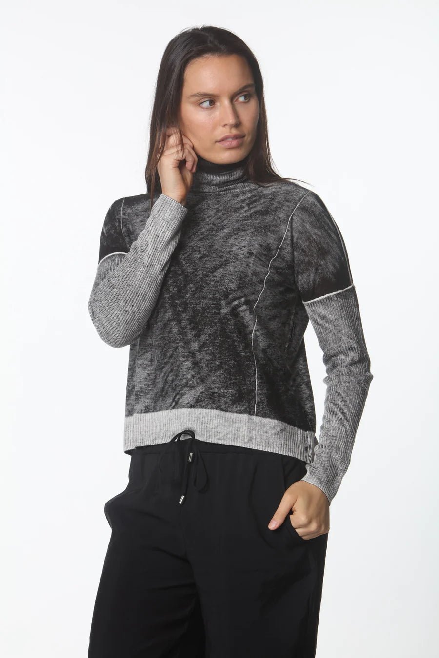 Overdye Turtleneck - Black