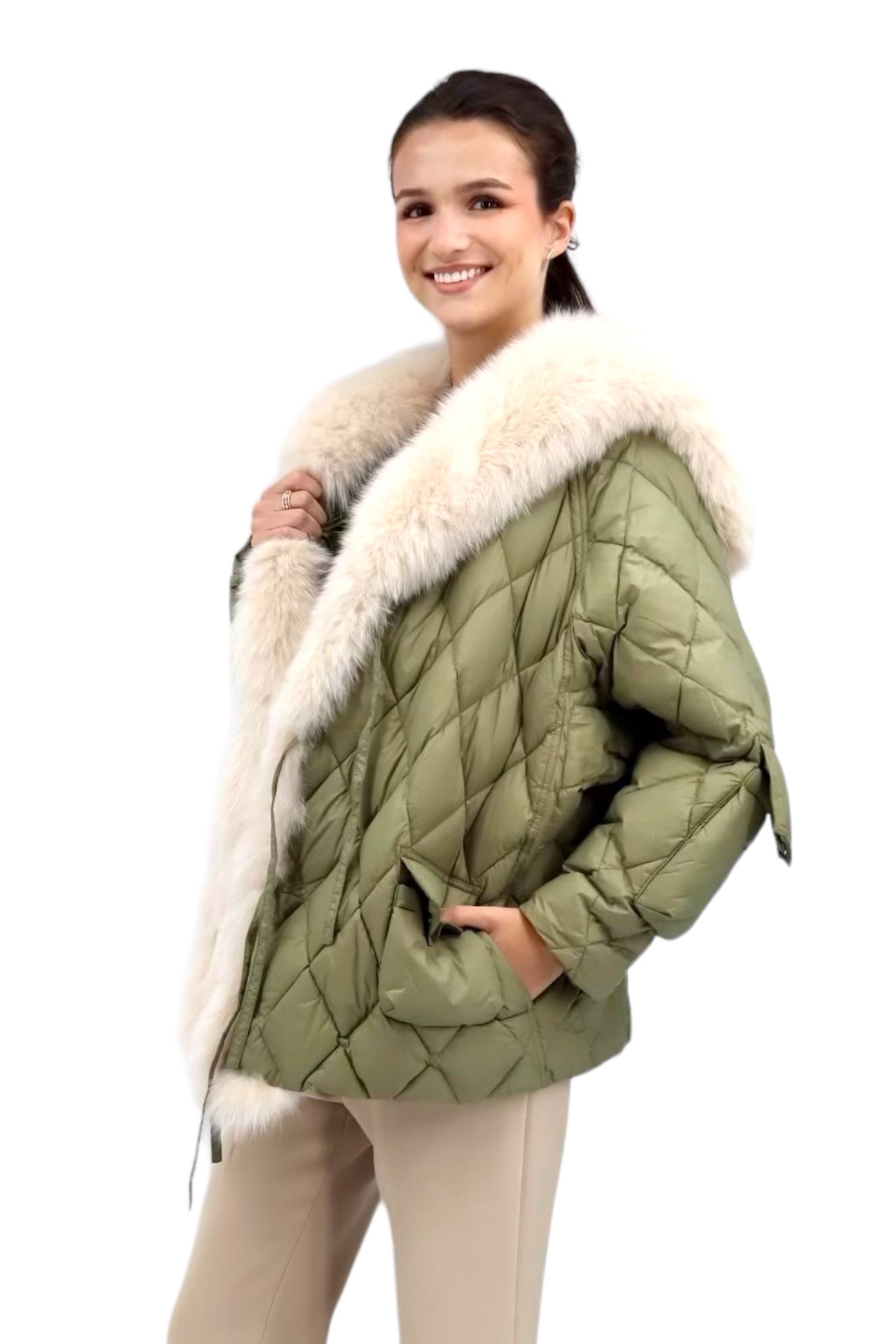 Short Down Jacket with Sailor Collar in Army/Cream Fur
