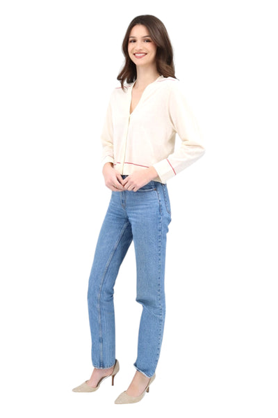 Short knitted jacket