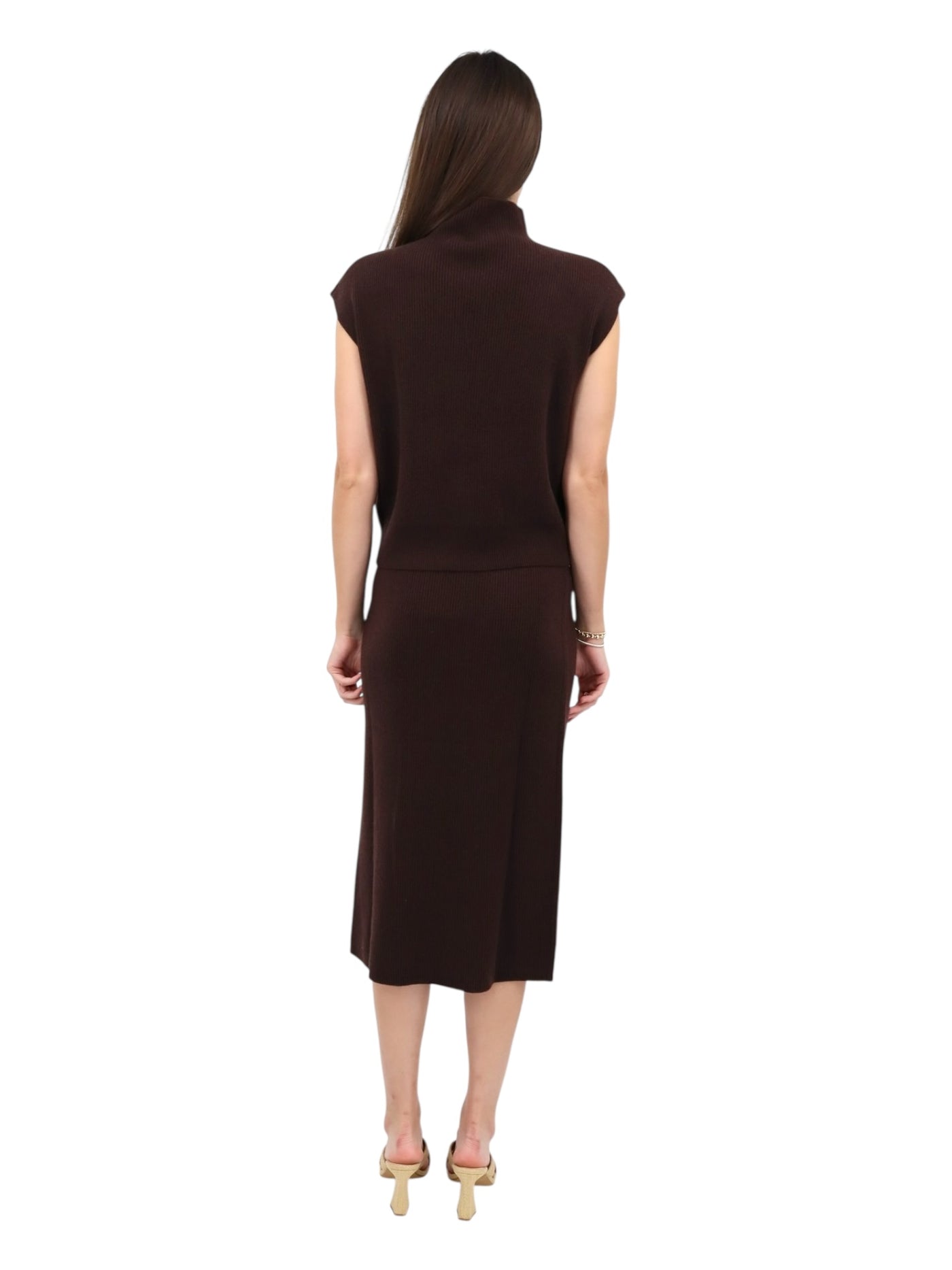 Rib Cap Sleeve Mock Neck in Chocolate
