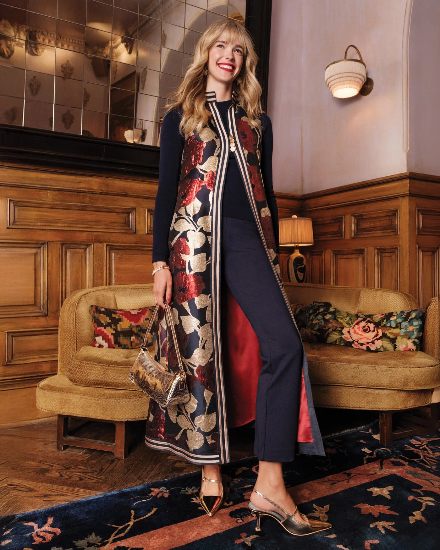 Susie Jacket in Floral Floating Jacquard
