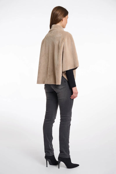 Reversible Dewi Cape in Oat