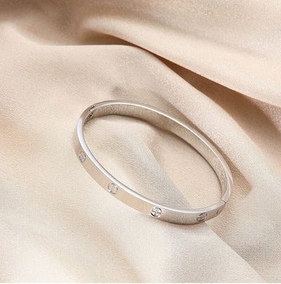 Love Bracelet in Silver