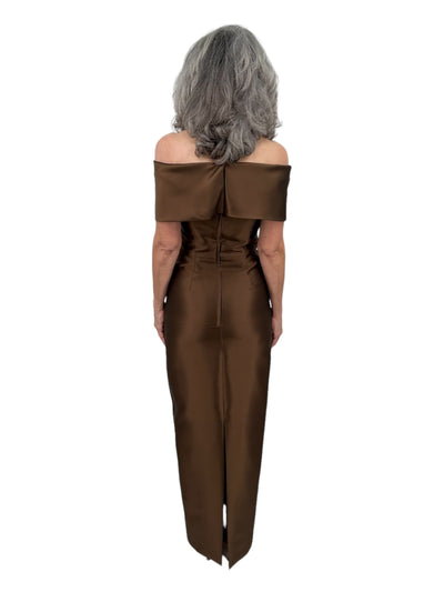 Off Shoulder Roll Collar Gown With Plain Hem in Copper
