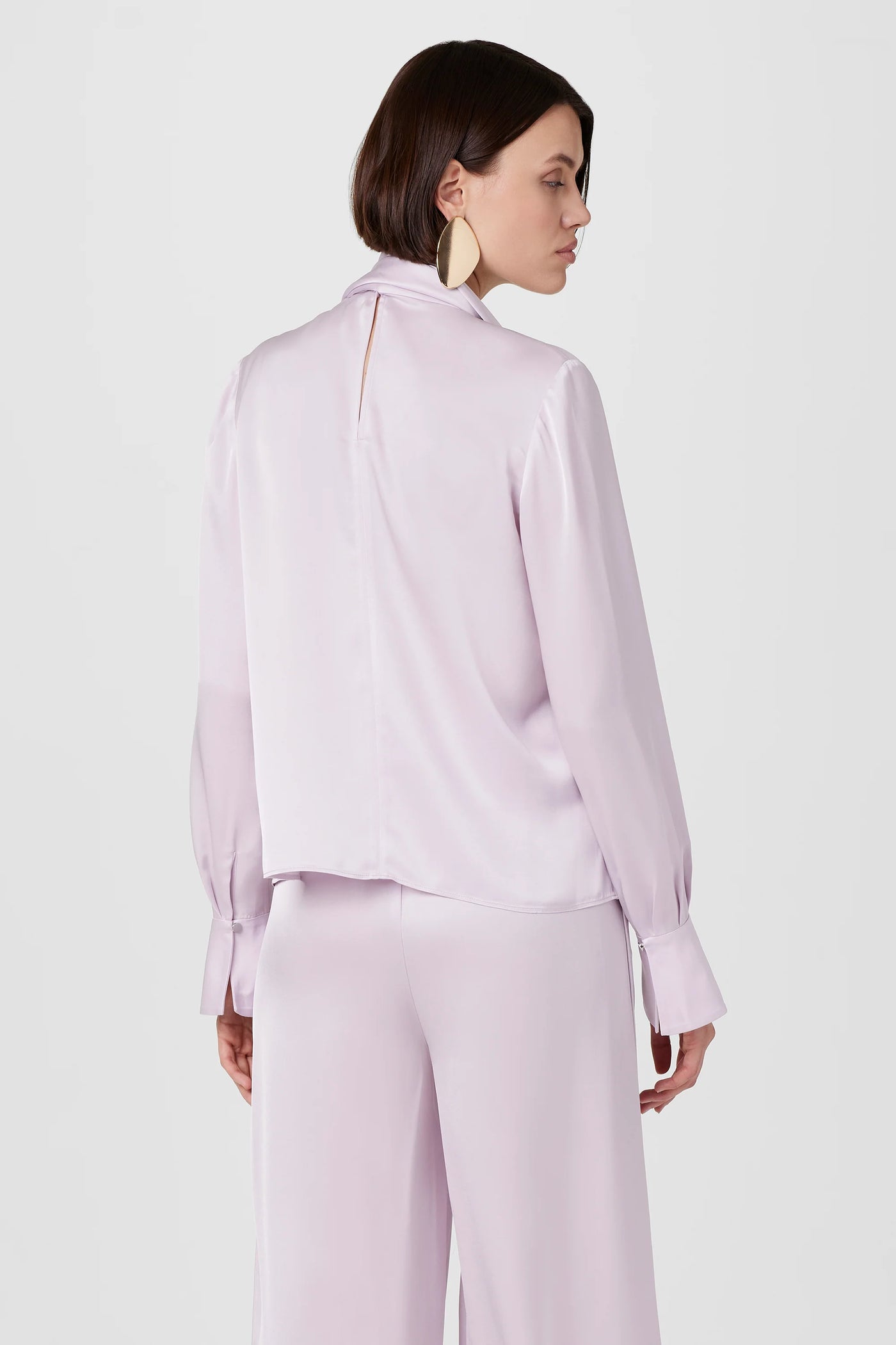 Veronica Bow Blouse in Lilac