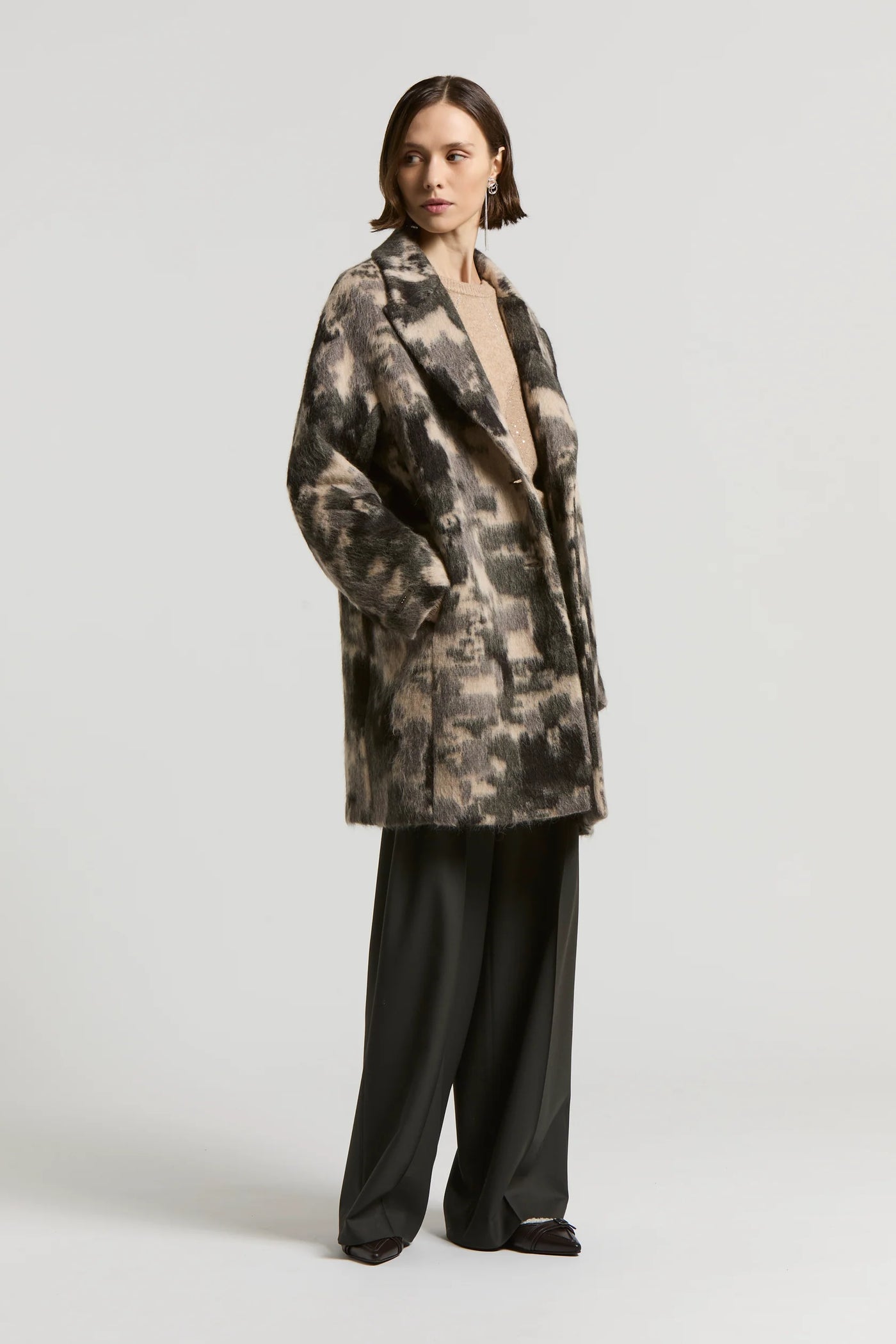 Fluid Wool Twill Trousers in Ebony Brown