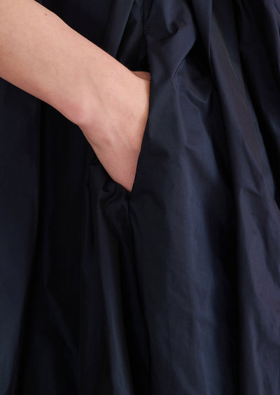 Off Shoulders Taffeta Midi Dress in Navy Blue