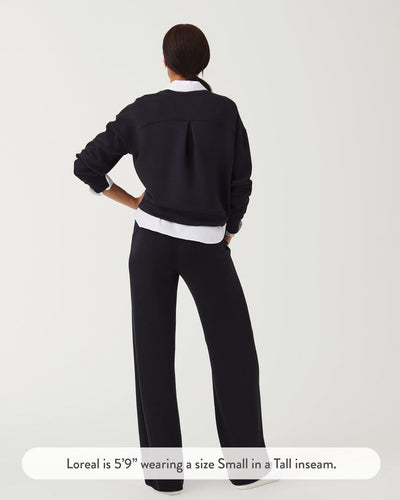 Air Essentials Wide Leg Pant - Very Black