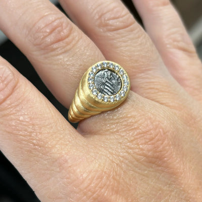 Gold Scalloped Poppy Coin Ring