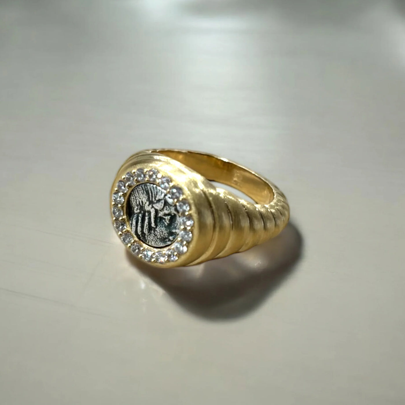 Gold Scalloped Poppy Coin Ring