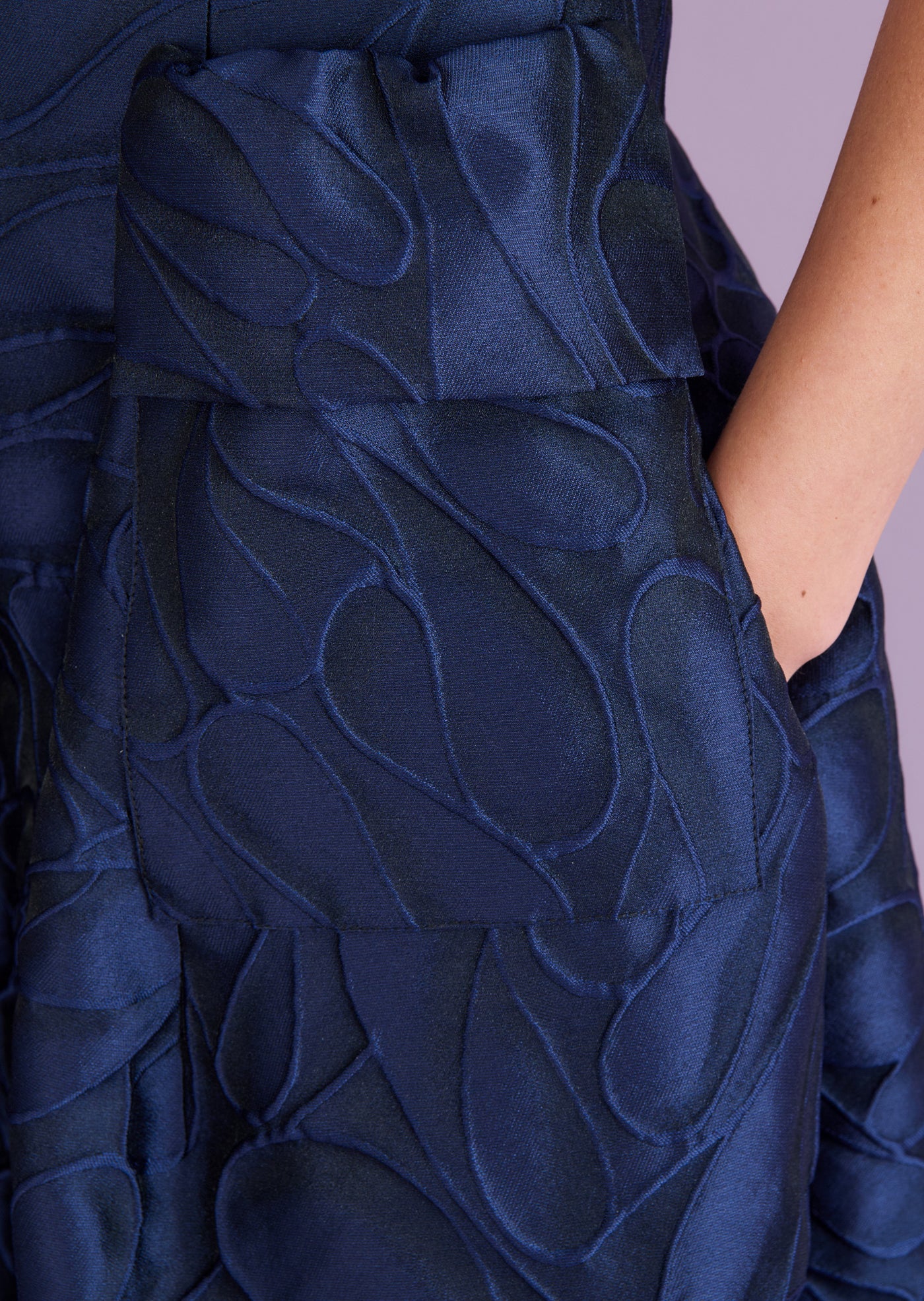 Honeydrop Jacquard Rondo Gown in Royal Navy Blue