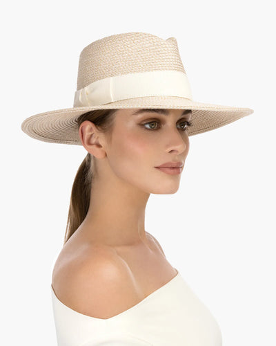 Squishee® Instinct Hat in Cream