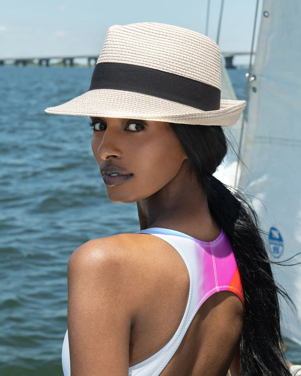 Squishee Classic Hat - Cream/Black