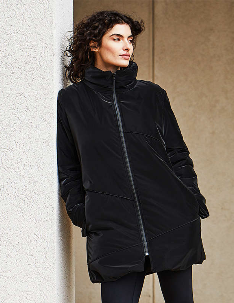 Stitch Velvet Raincoat - Black