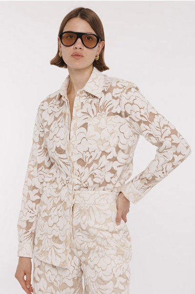 Riley Boyfriend Shirt in Ivory/Natural