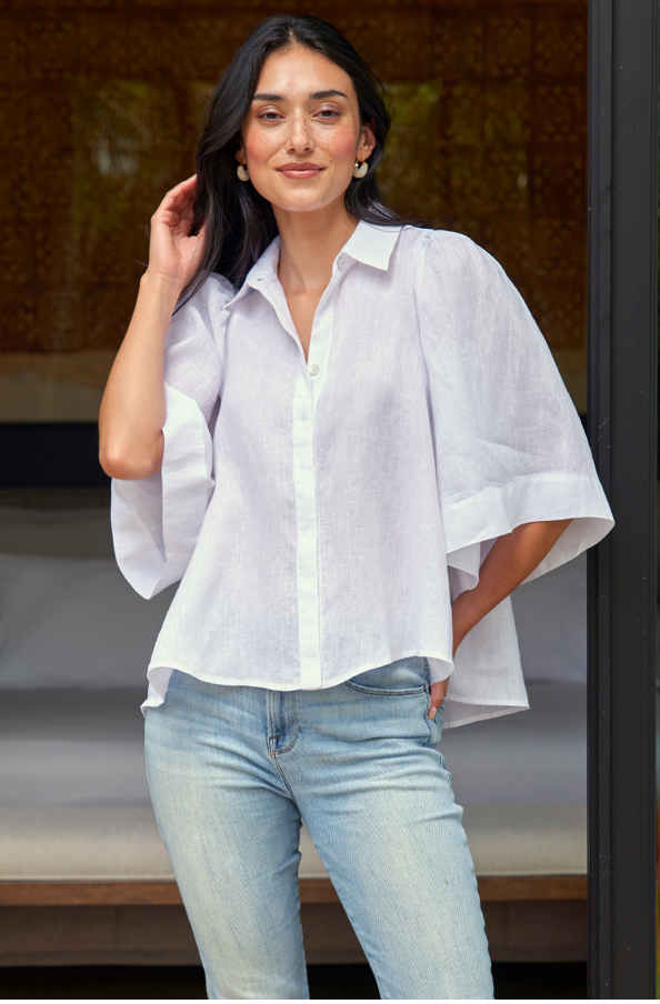 Collin Cape Shirt in White Washed Linen