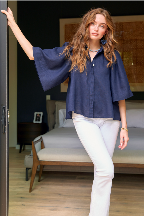 Collin Cape Shirt in Navy Washed Linen