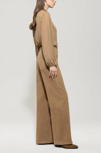 Authentic Wide-Leg Denim in Hanf