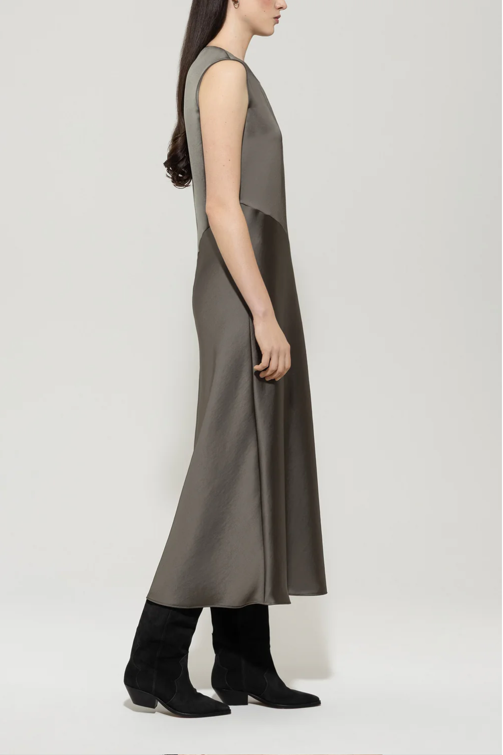 Key-Hole Shift Dress in Cool Khaki