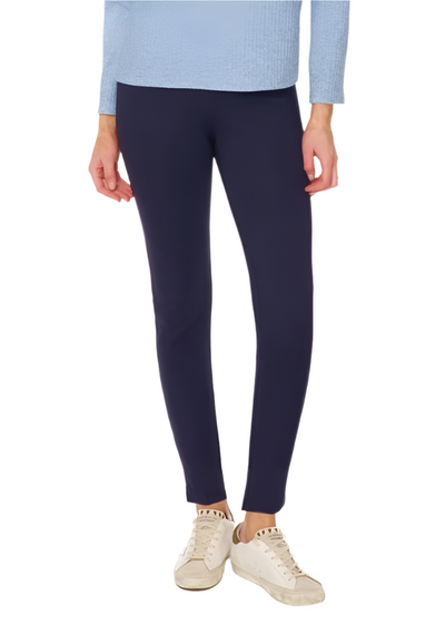 Pull on Slim Pant in Navy