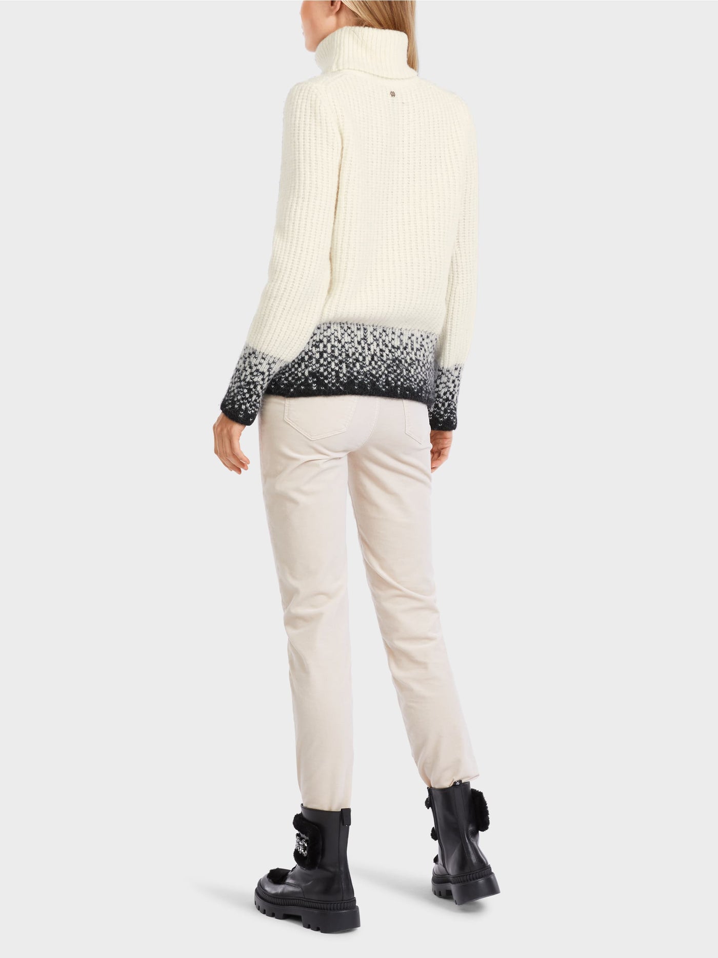 Knit Sweater - White