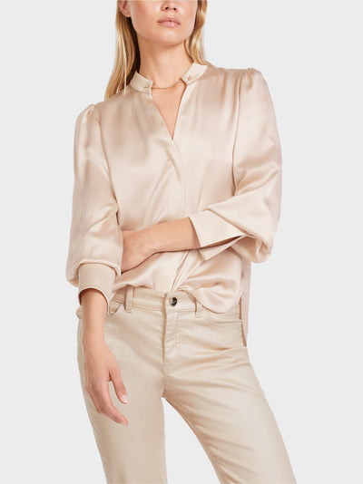 Elegant Silk Blouse in Soft Blossom