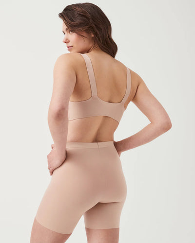 Invisible Girlshort in Champagne Beige