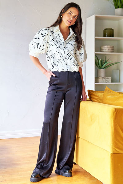 Bomba Chunky Lace Blouse in White/Black